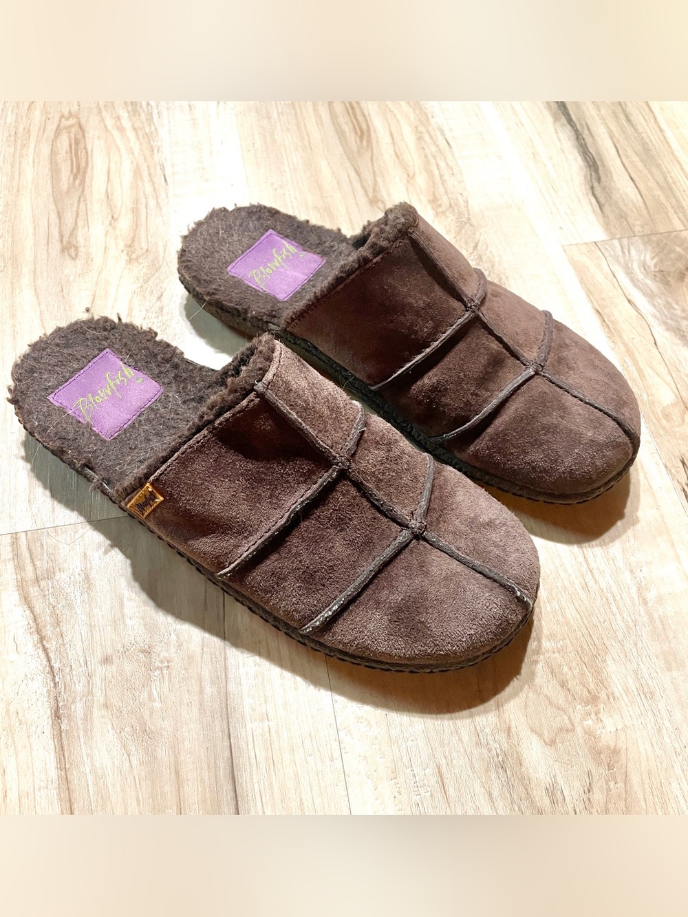 Blowfish comfortable Brown Slip-On Suede Slippers/ casual shoes, size 7.5